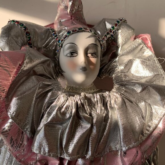 HARLEQUIN CLOWN DOLL PINK SILVER COSTUME - Picture 8 of 9
